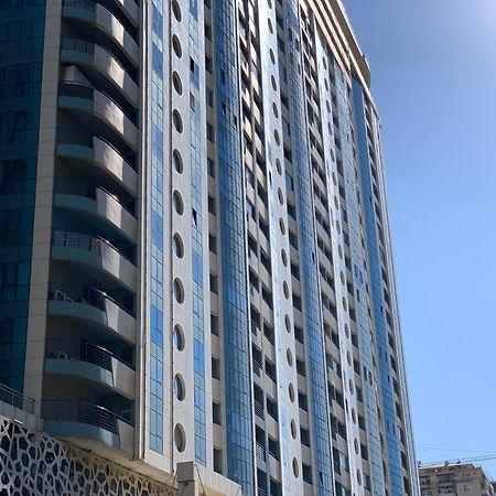 Park Azure Residence Bakoe Buitenkant foto