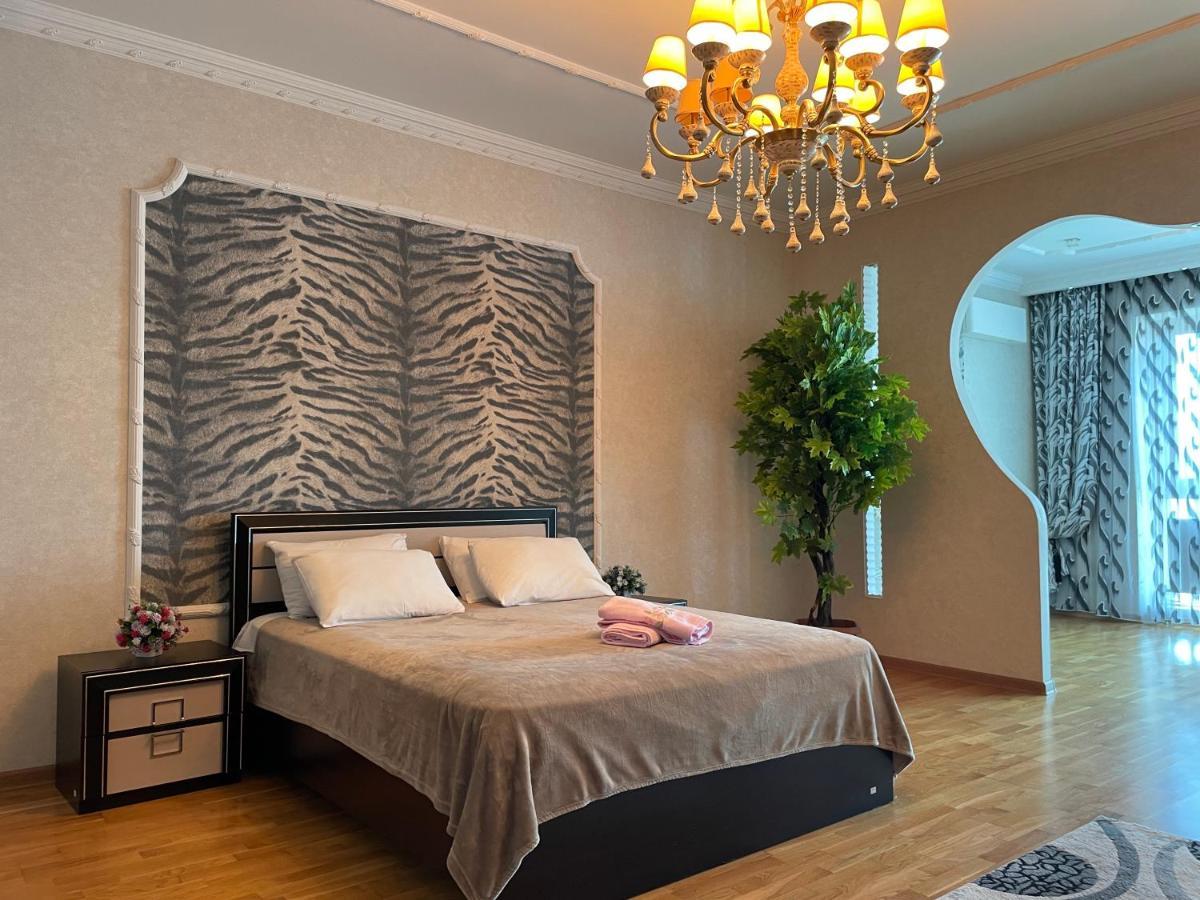 Park Azure Residence Bakoe Buitenkant foto