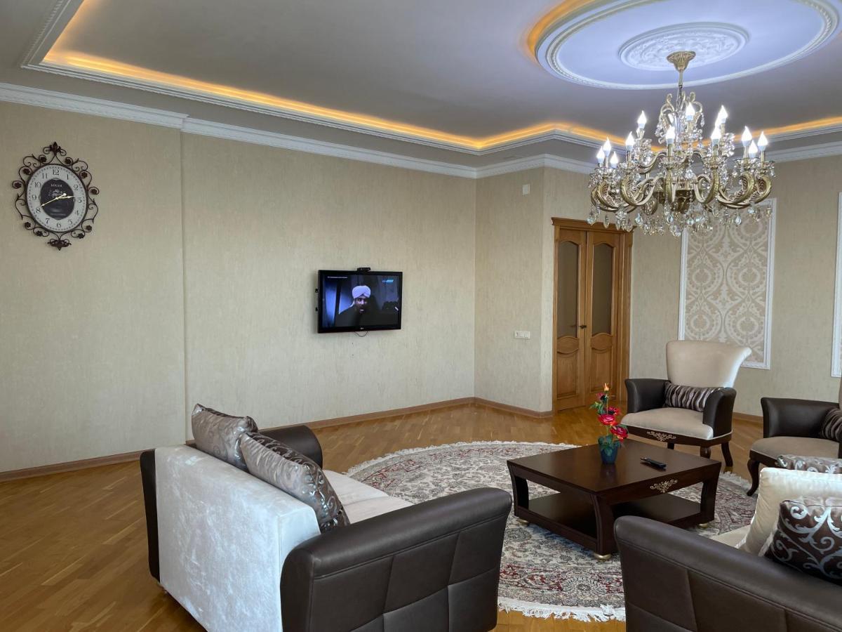 Park Azure Residence Bakoe Buitenkant foto