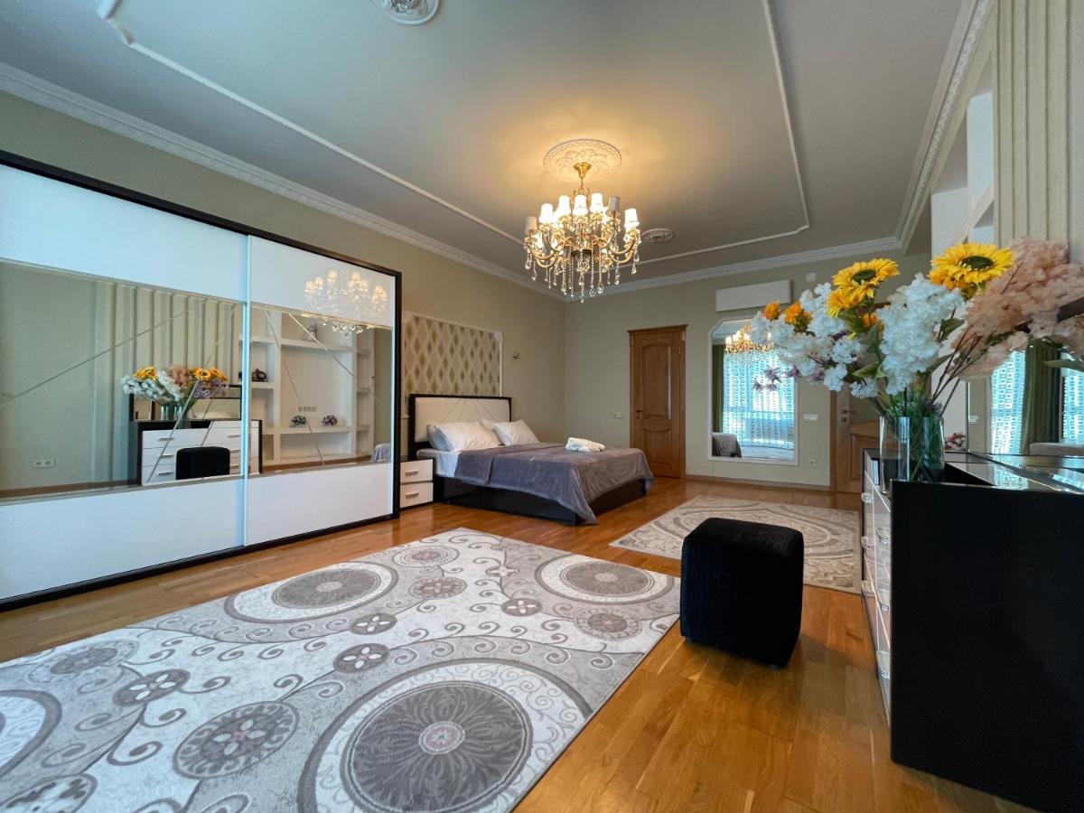 Park Azure Residence Bakoe Buitenkant foto